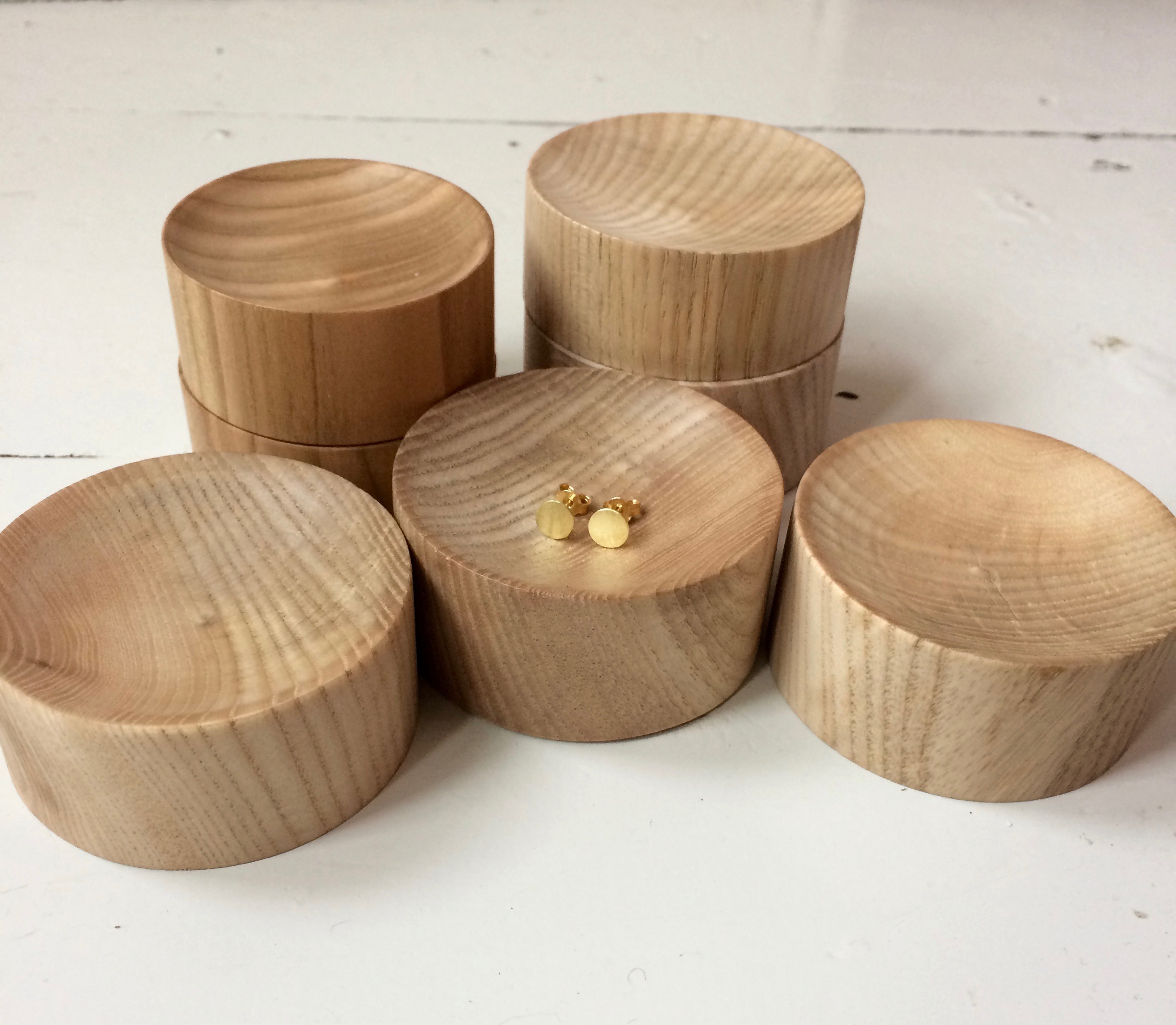 Tom Zinovieff's beautiful little jewellery display stands. Do visit http://www.tomzinovieff.com/ to have a look at what he gets up to most of the time.