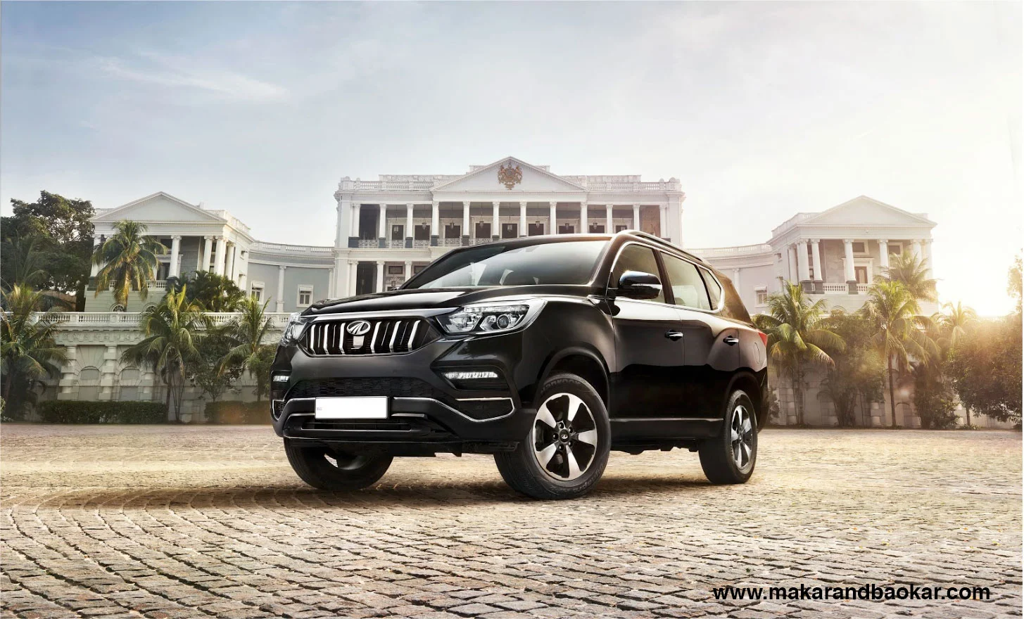 MAHINDRA ALTURAS G4