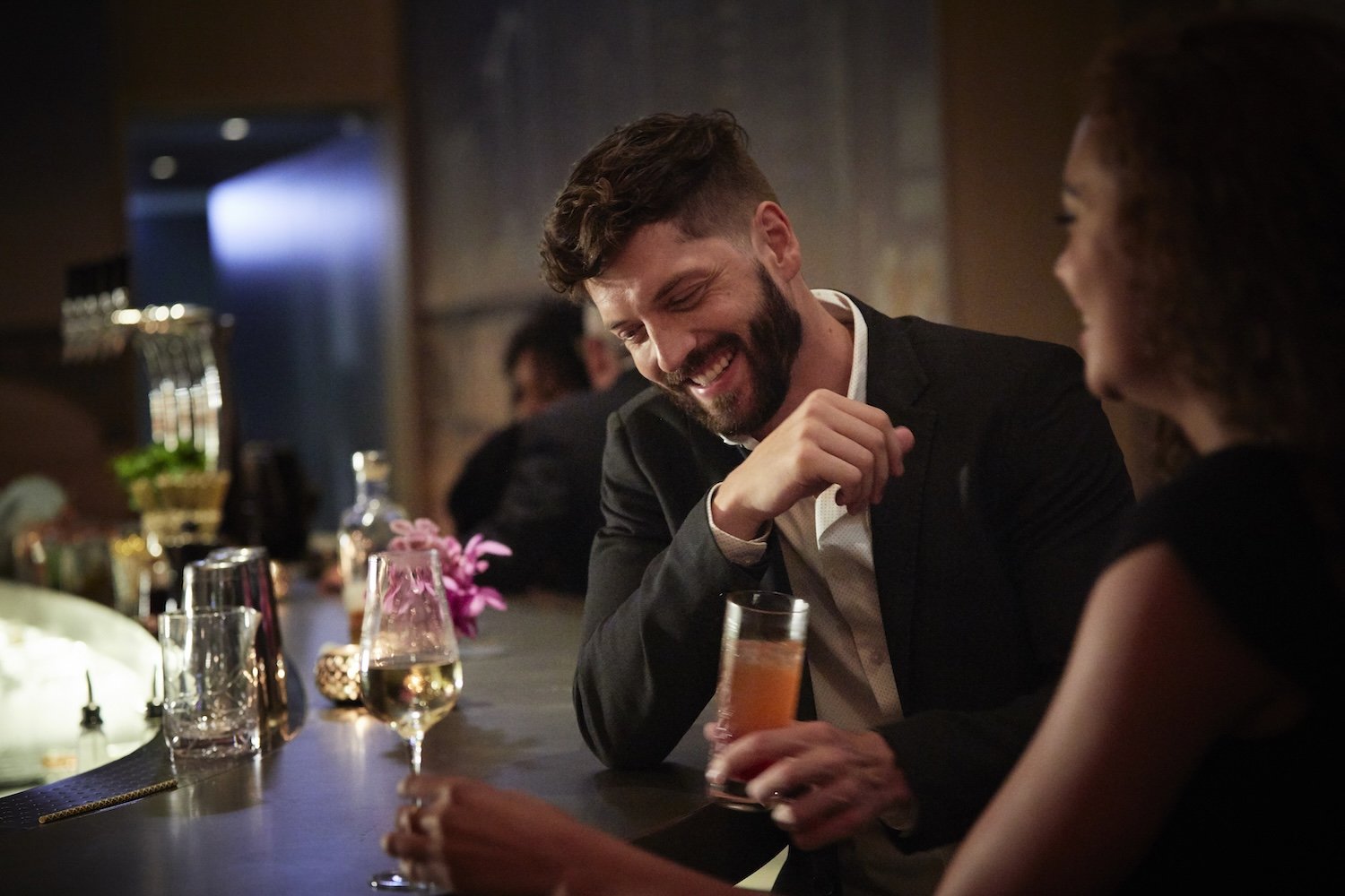 PeninsulaHotel_Chi_ZBar_LifestyleTalent_2619.jpg