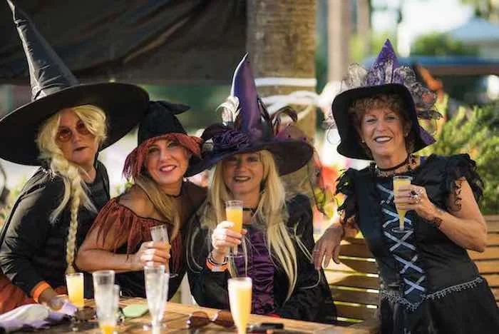 WitchesOfSouthWaltonRide2015c.jpg