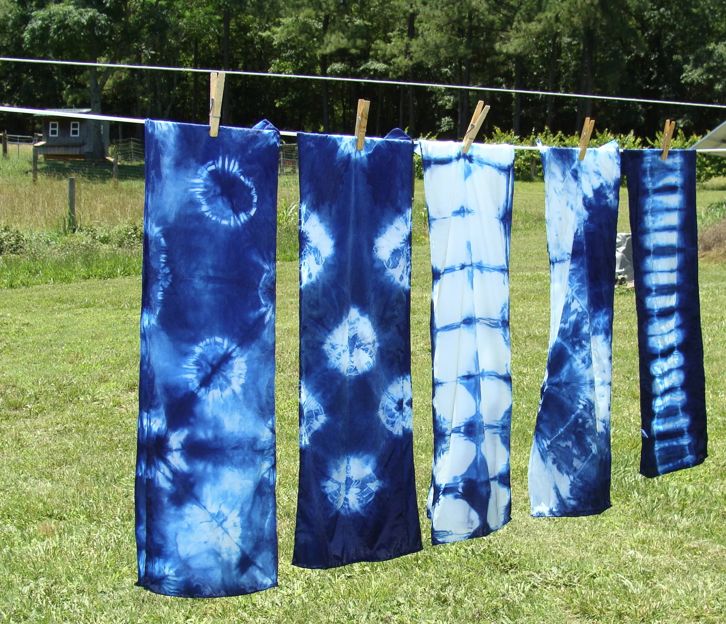 Shibori-Dye Resist