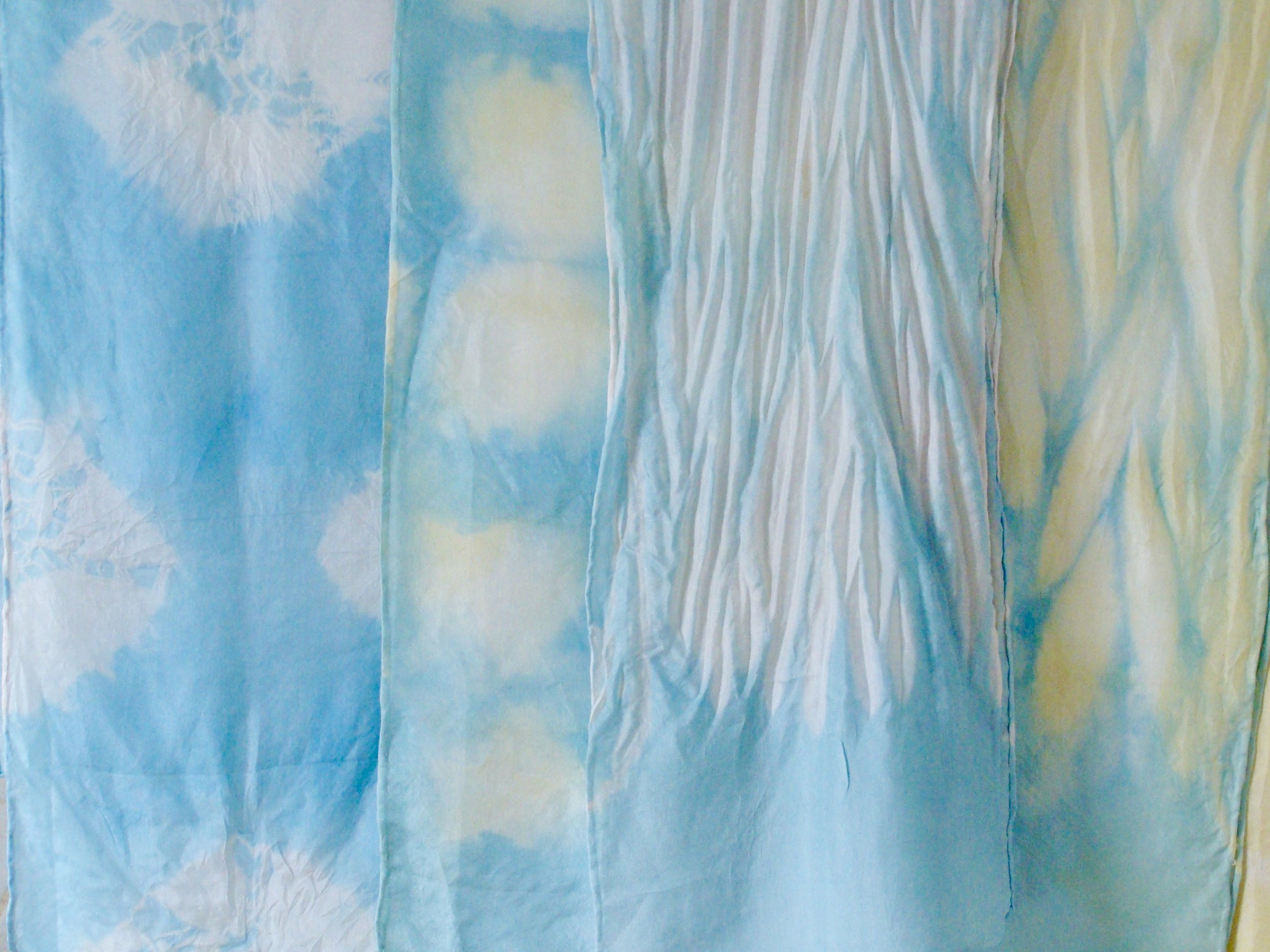 BOSDECO Blue Camo Tie Dye Indigo Watercolor Effect Shibori and