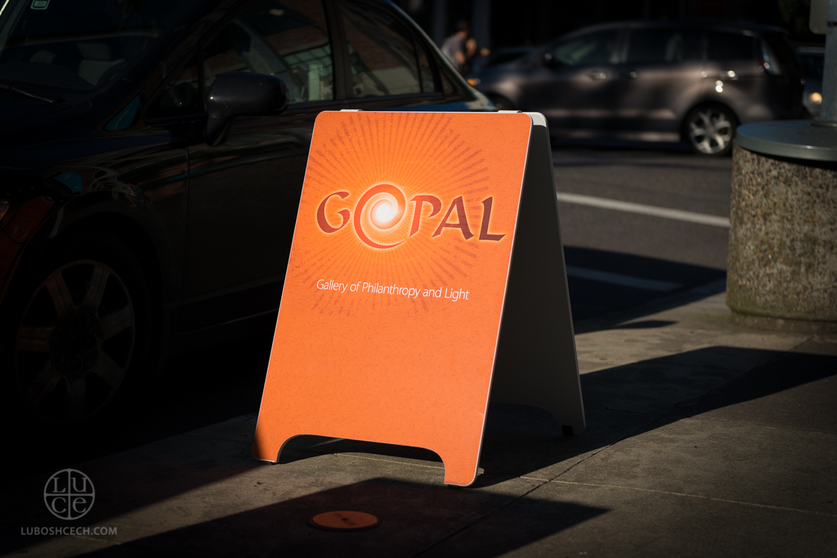 Street sign for an art gallery, pearl district, portland, oregon
