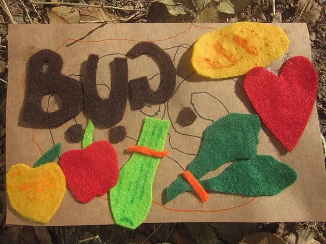 Couldn't ask for a better way to wrap up the 2019 CSA season than with this textured veggie masterpiece, gifted from @adelaideclaire and one of our youngest veggie eaters. Thank you!!! 🙏😍😍😍😍😍😍😍😍😍😍
#CSAart #wearenotworthy 
#gratitudewithatt