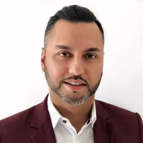 Kashif+Headshot+%28Oct+%2718%29.jpg