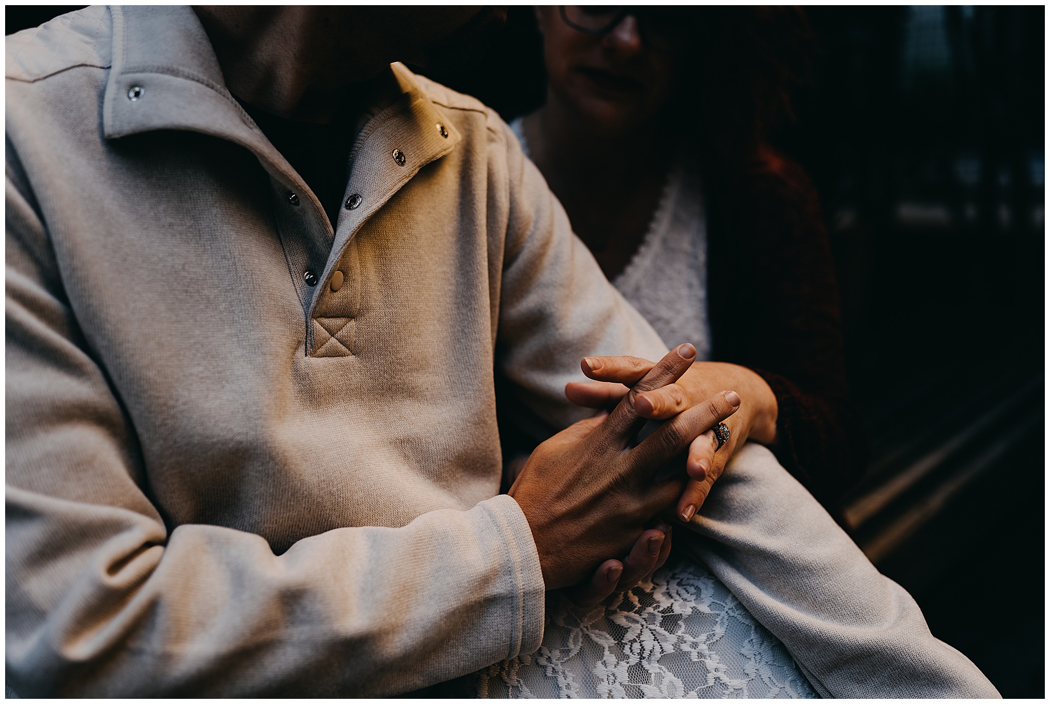 downtown-seattle-couple-shoot-megan-derek16.jpg