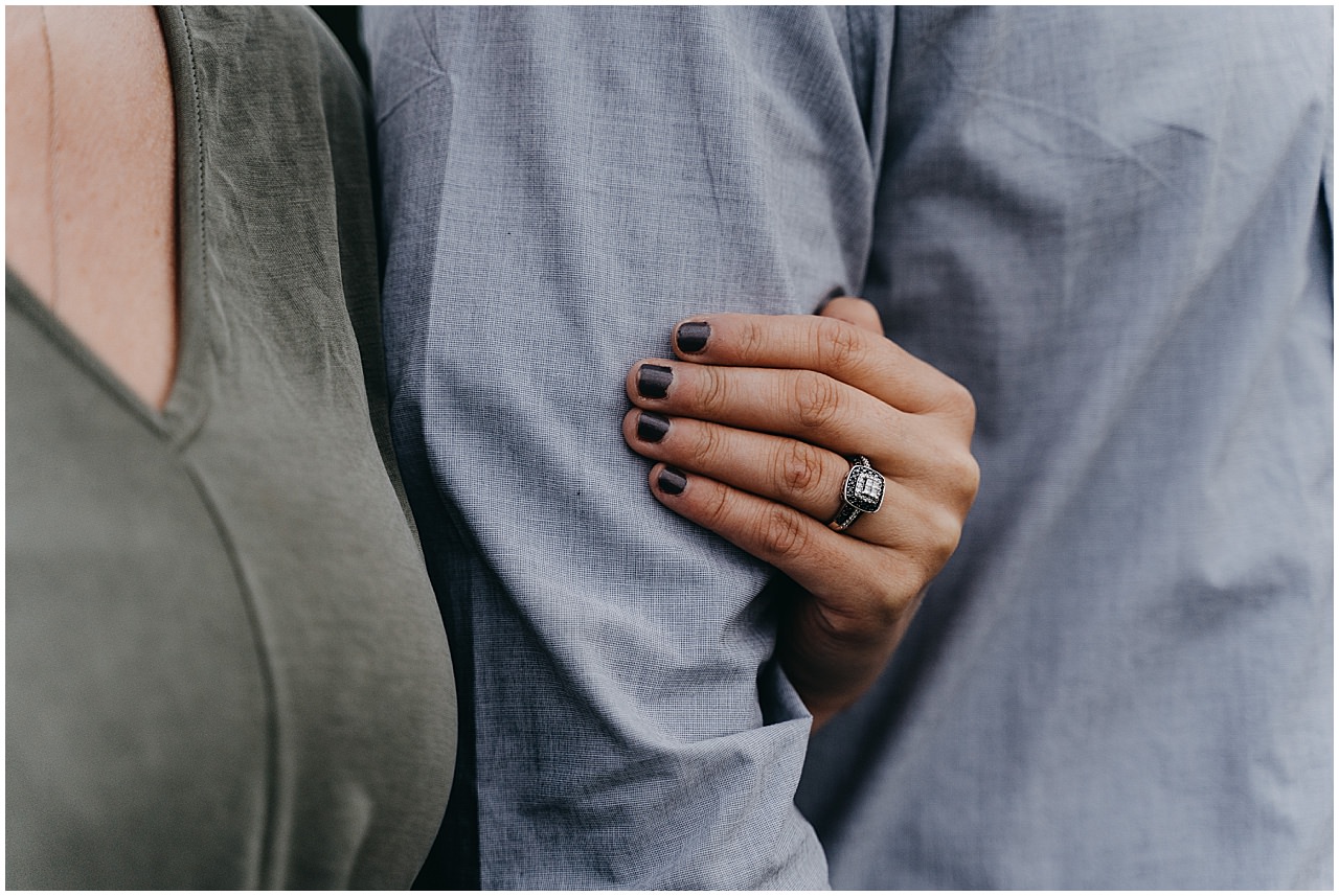 picnic-point-engagement-session-kayla-tanner4.jpg