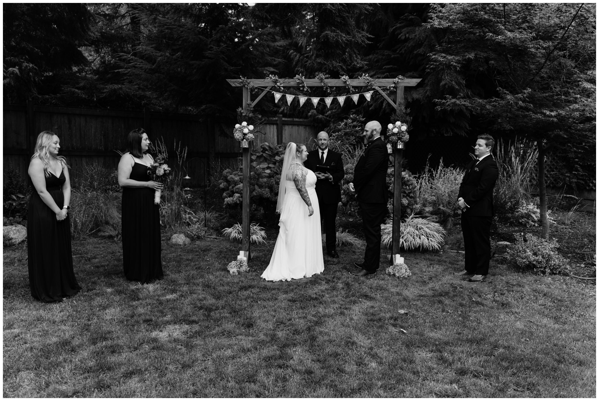 seattle-backyard-wedding-jay-josh-18.jpg