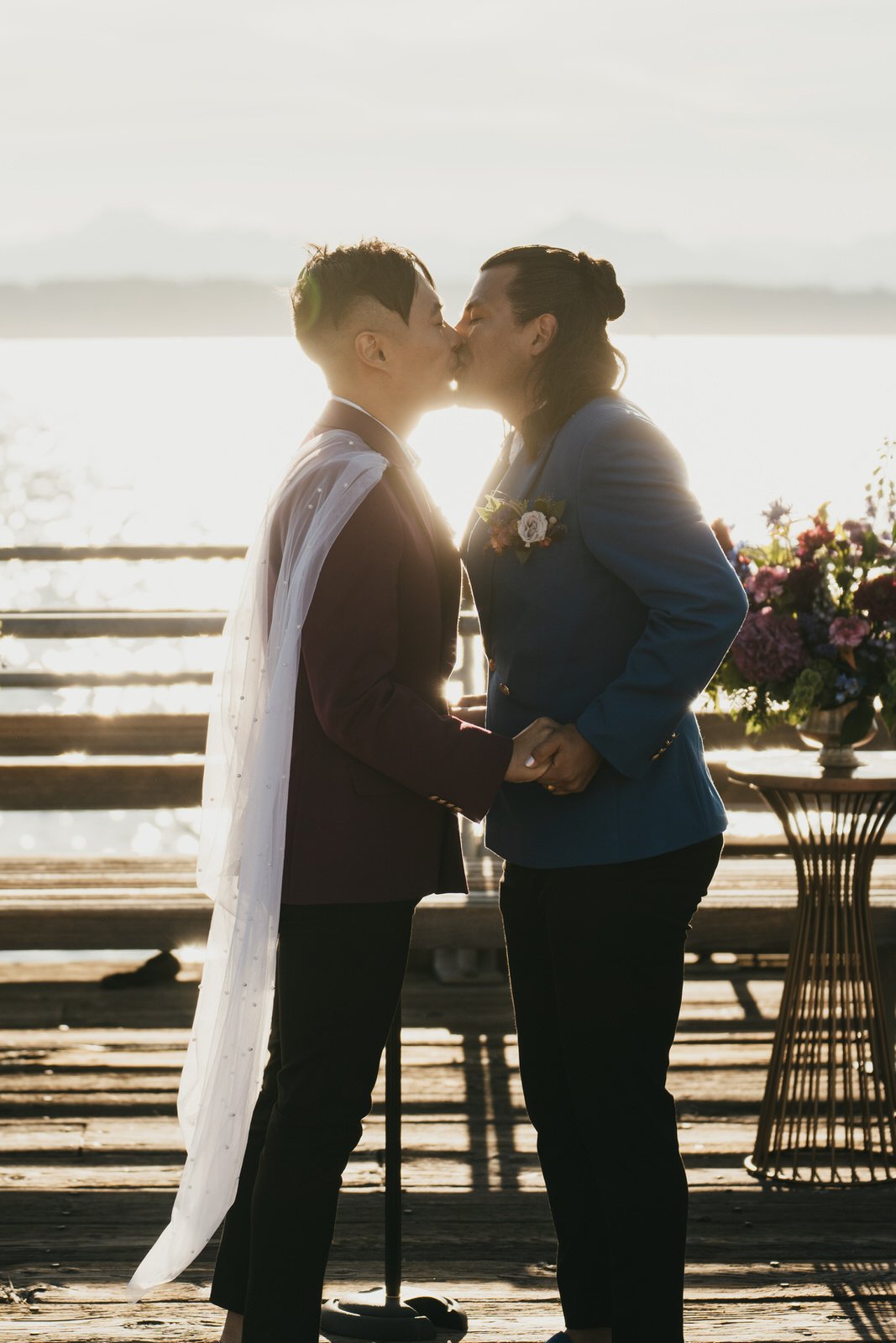gay-wedding-rays-boathouse-seattle-wa-peter-felix-18.jpg