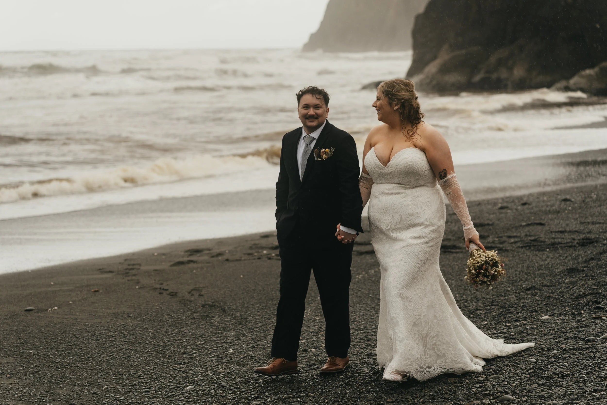 Sydnie &amp; Leo's Olympic Peninsula Elopement | Washington Elopement Photographer