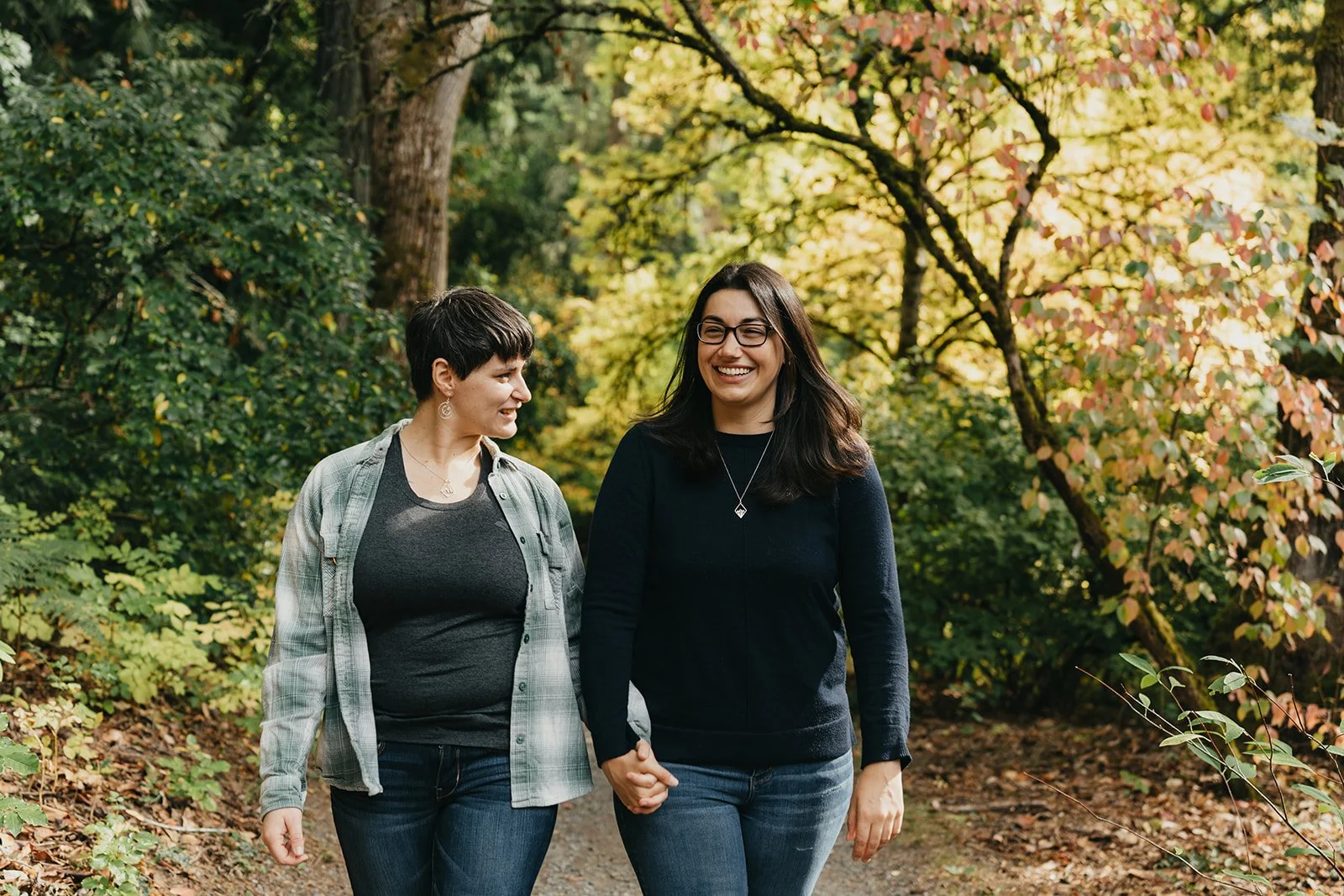 Sierra &amp; Nicole's Fall Engagement Session at the Washington Arboretum | Seattle Engagement Photographer