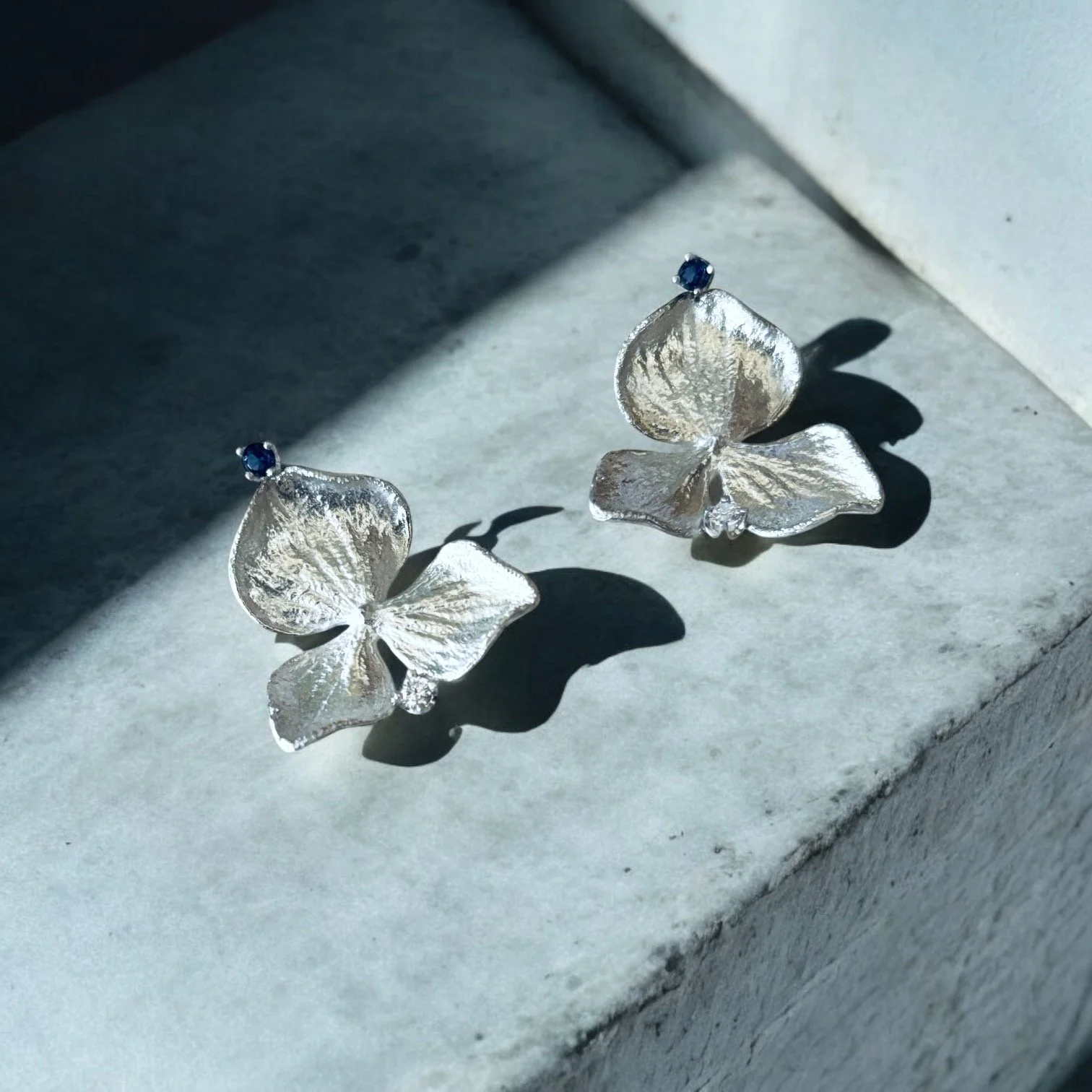 3 Leaf Hyd Sterling T,C 1.JPG