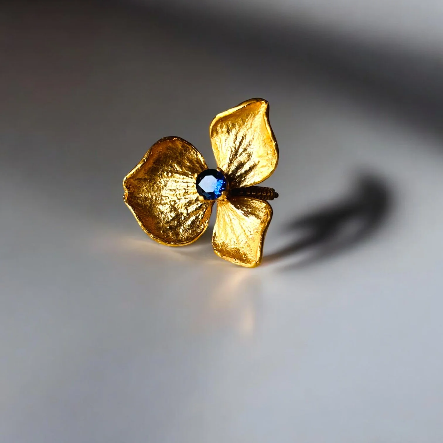 32.GoldTrifold Tanzanite2.JPG