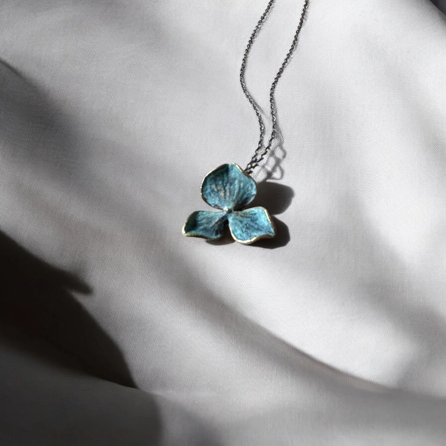 Verdant Bloom Pendant 3.JPG