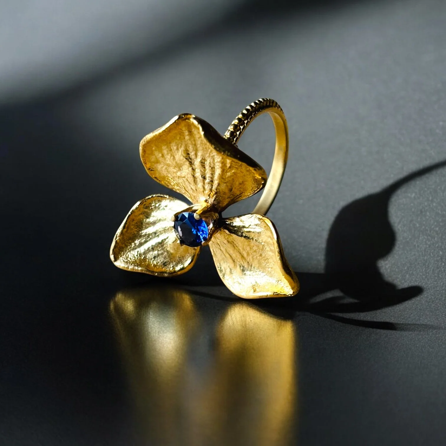 32.GoldTrifold Tanzanite5.JPG