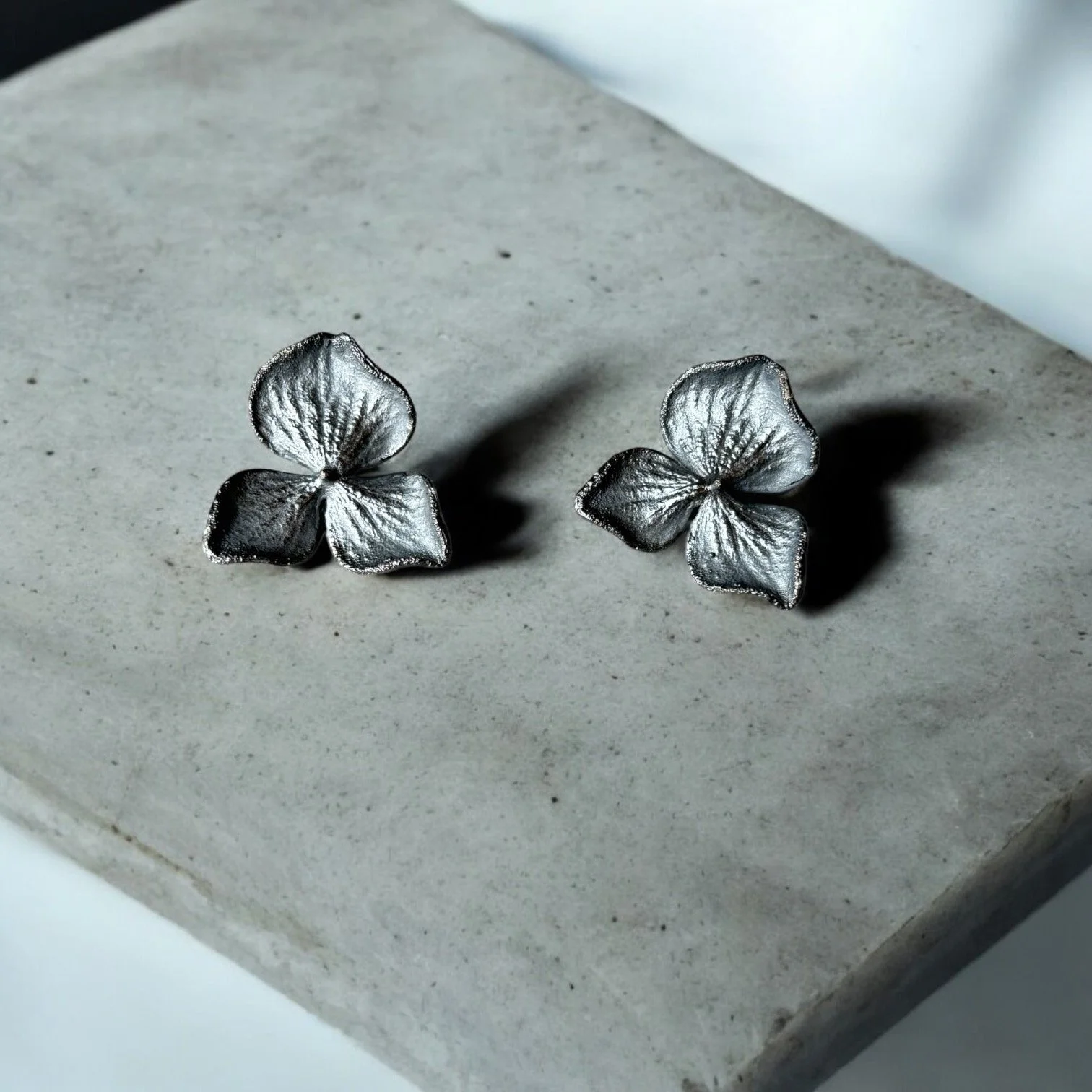 3 Leaf Hyd Oxi 4.JPG