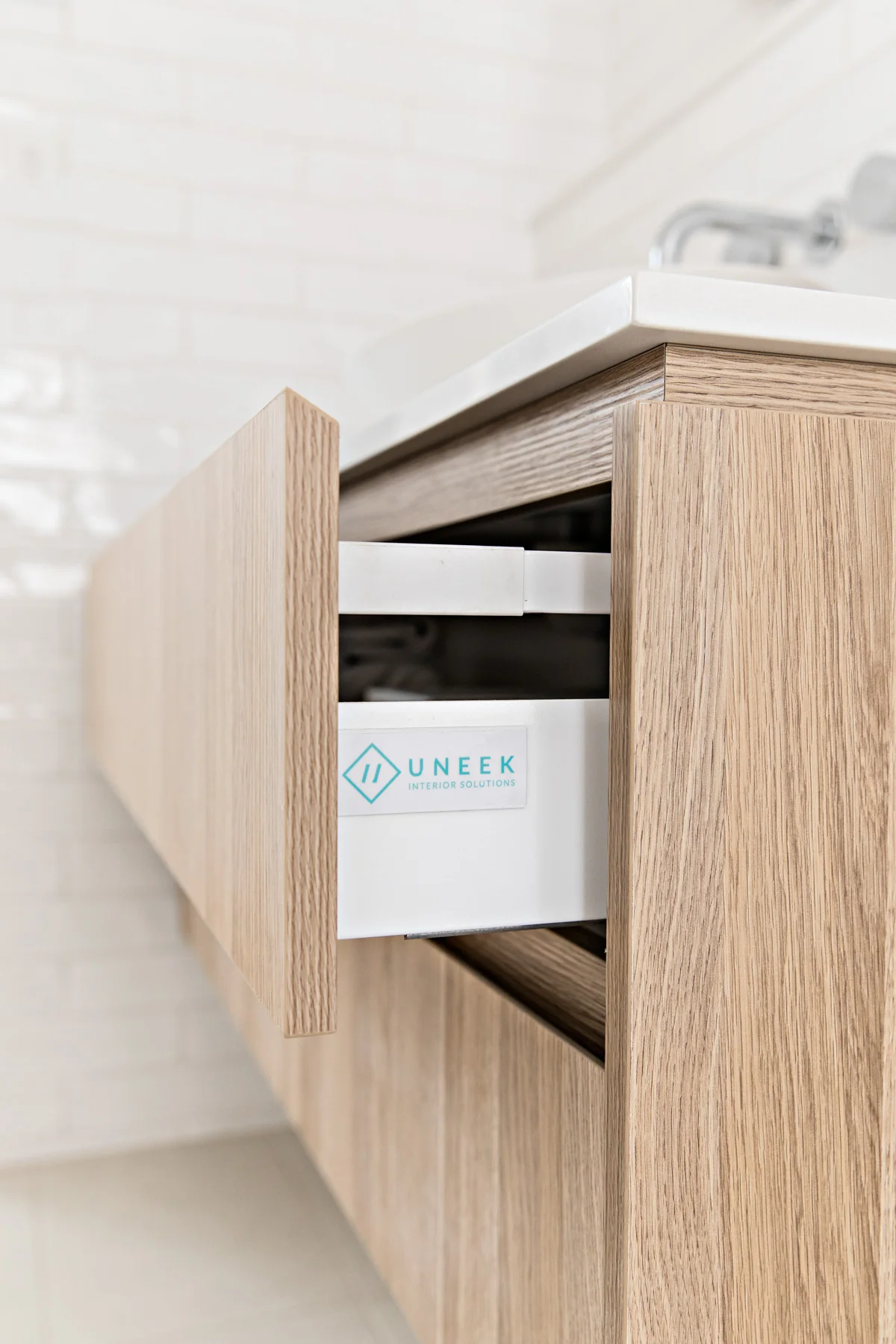Uneek web-4.jpg