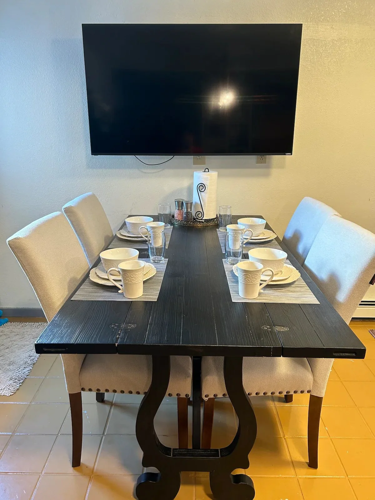 Table.jpg