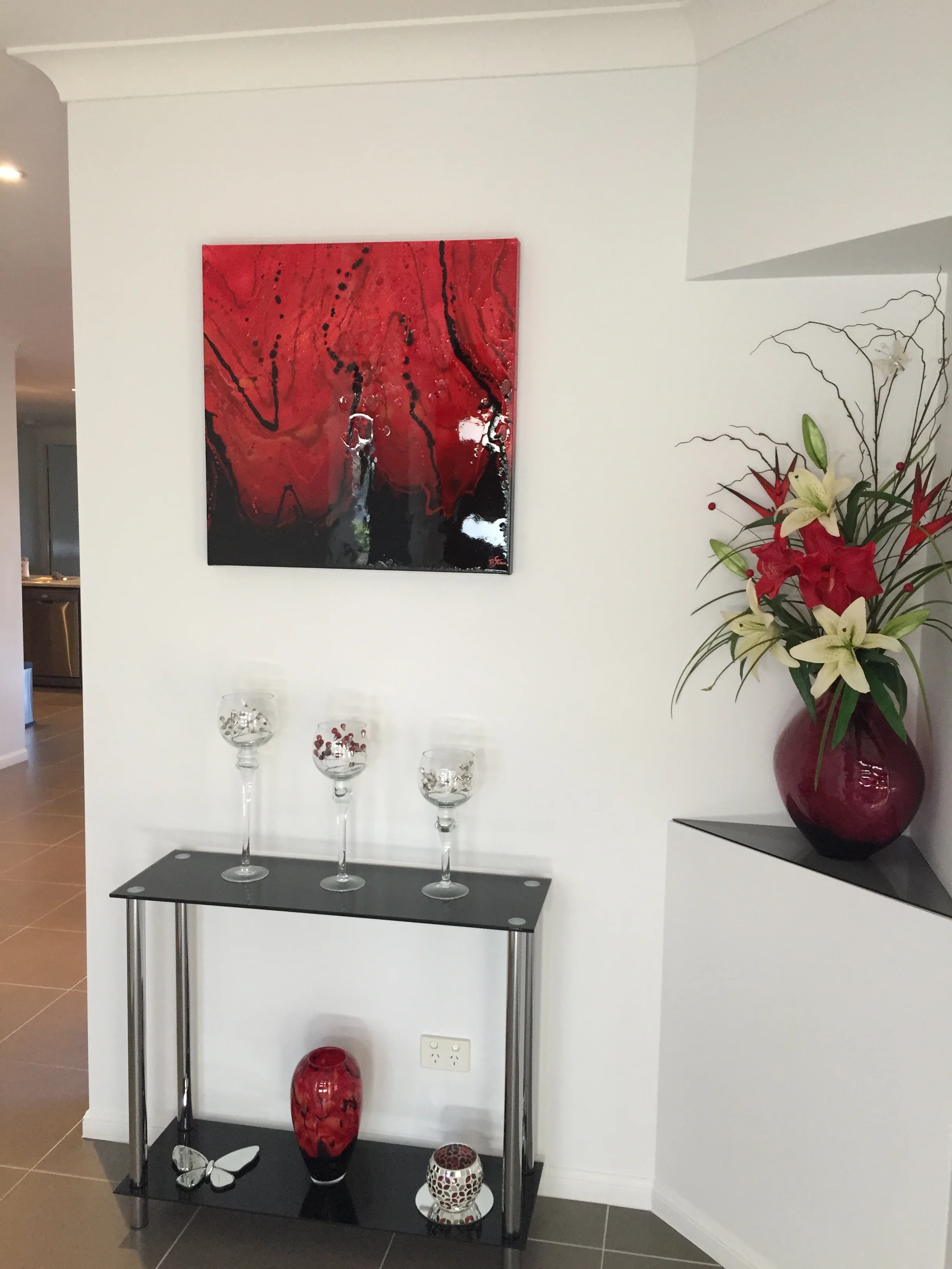 'Classy Red Lady'