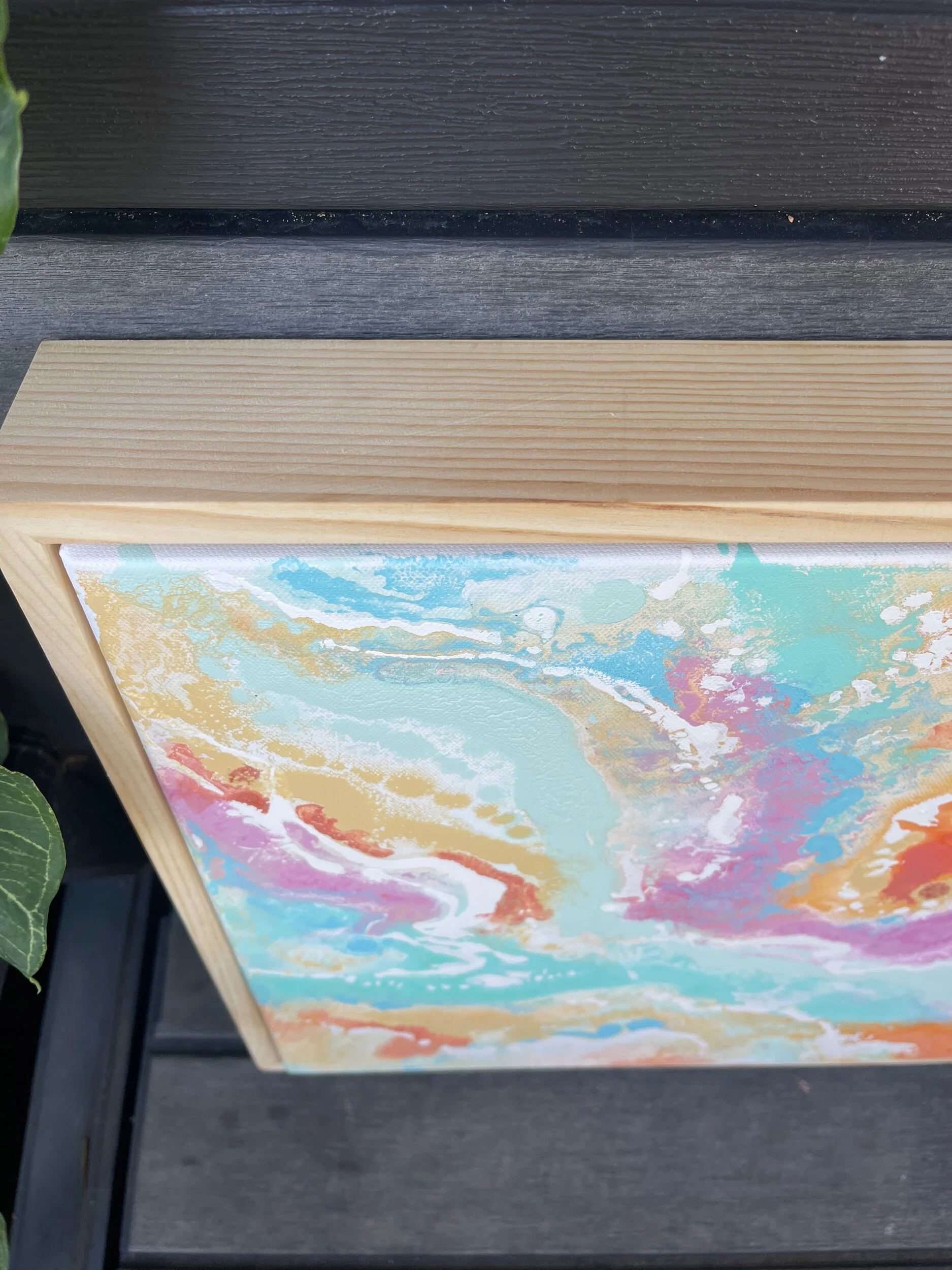 0925DC71-68CF-4F15-B700-567B274C8F77