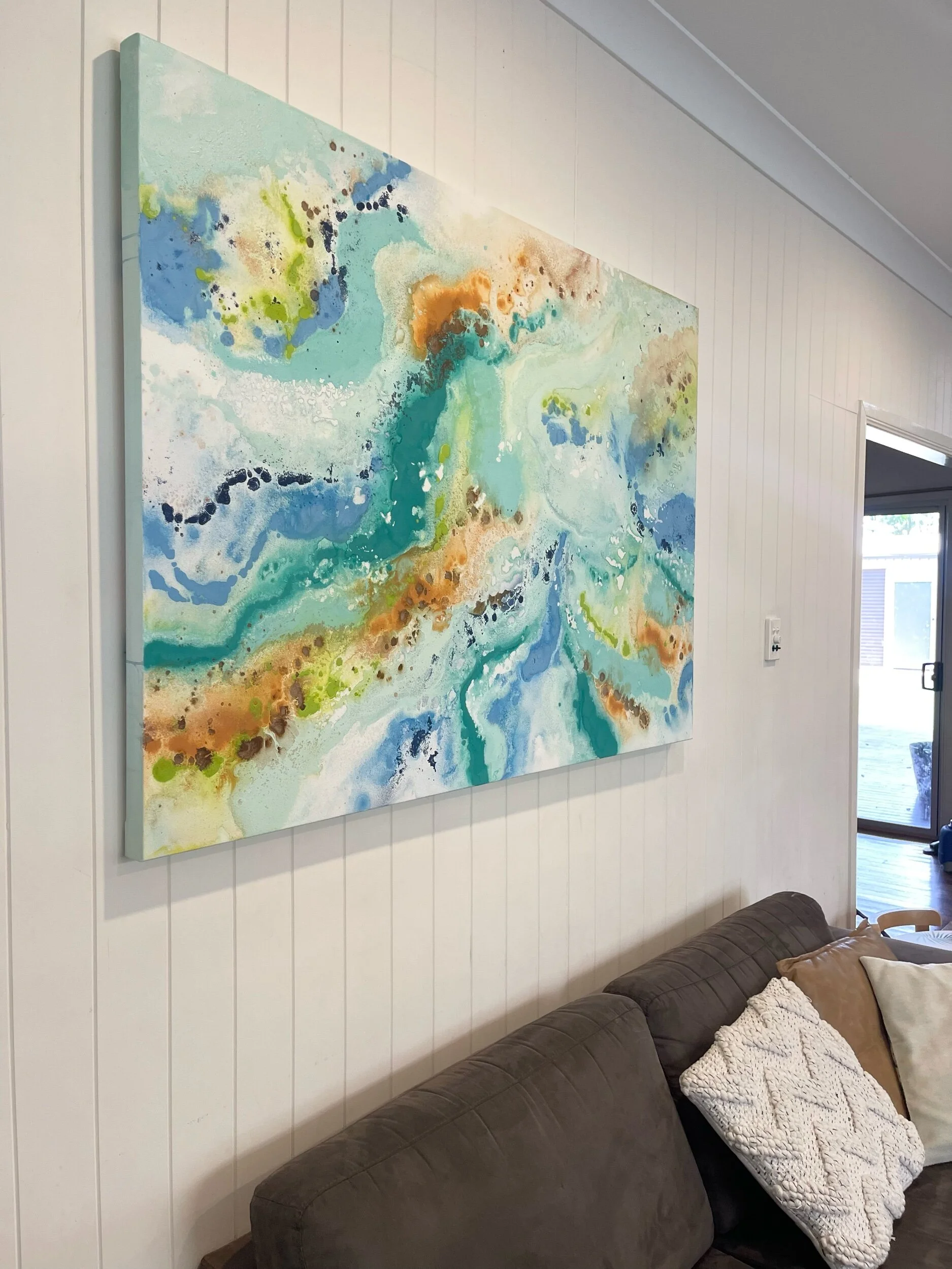 6FE8E4BE-2E24-4703-94E2-8BAB54609610