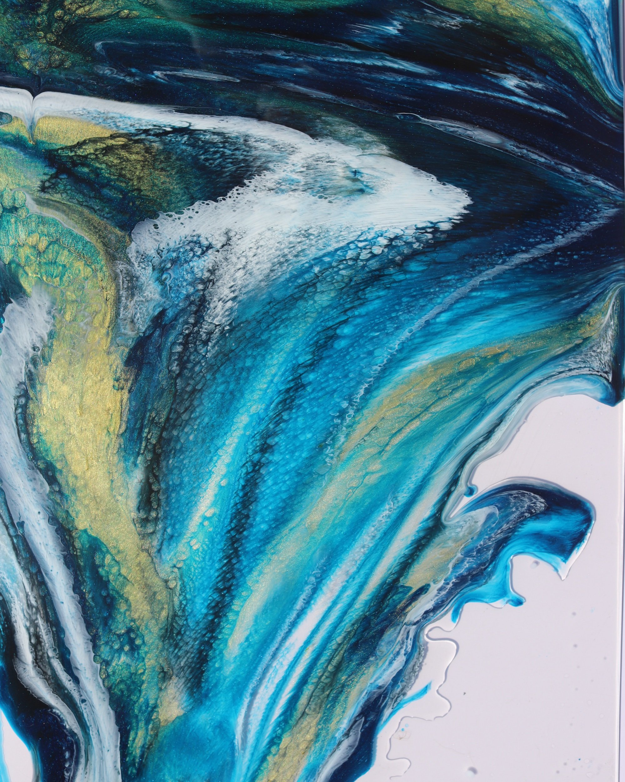 Resin and acrylic, clear Ocean artwork. Brenda Stone Art, 2023. 
