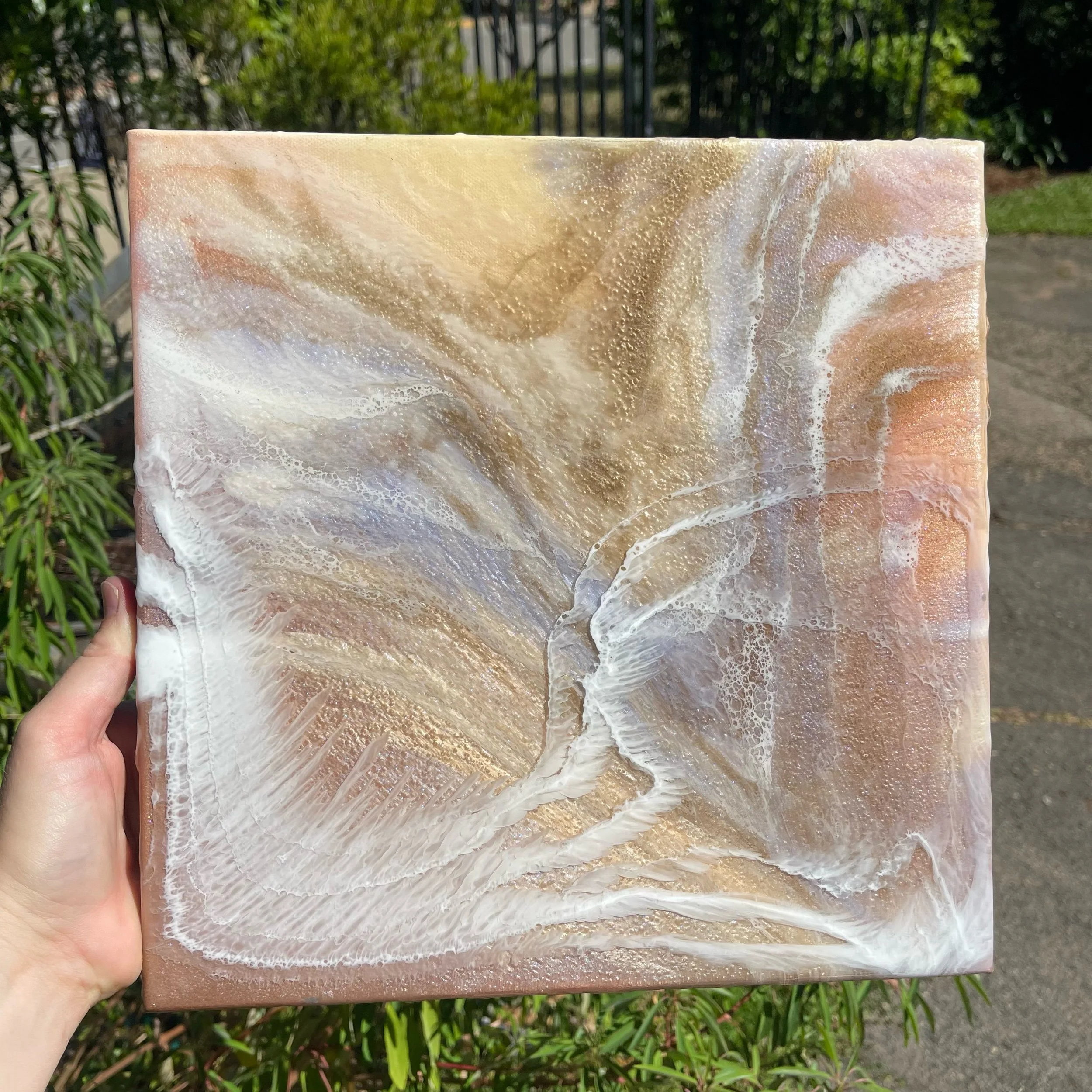 6B10DDB9-8E3E-4684-BDC1-BE3CB7CA7757