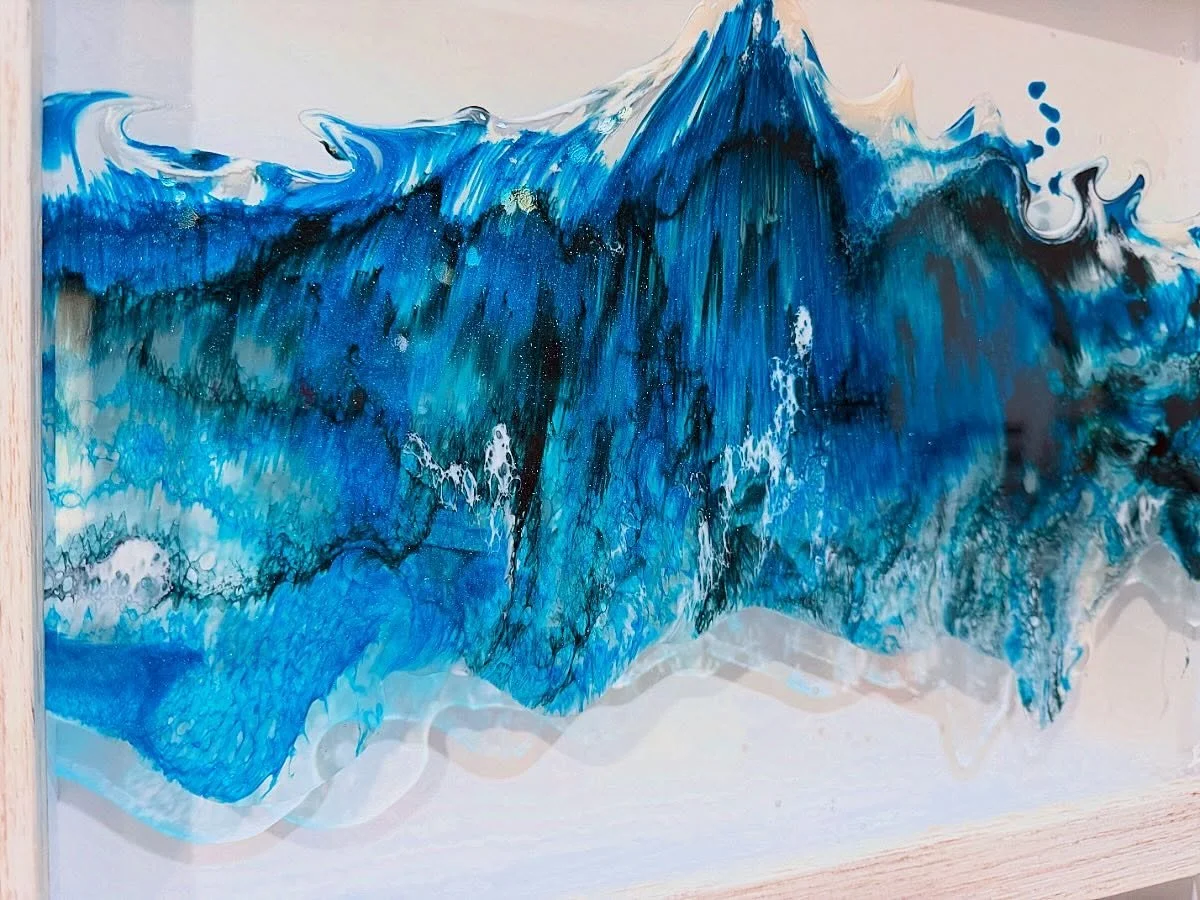 Caught this electric blue wave the other night ππ
 
From my recent ‘Oceania’ exhibition- exploring clarity and depth of clear waters of the Oceania region. Using a clear acrylic sheet for a canvas, I have painted a ‘floating&lsquo