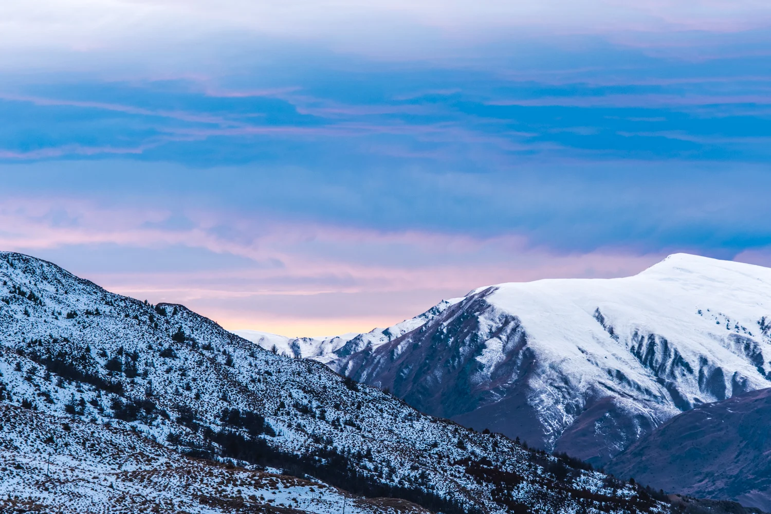 Around an hour after the sun has risen over the Wakatipu Basin