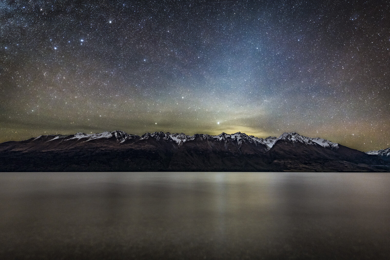 Moonset Behind the Thomson’s