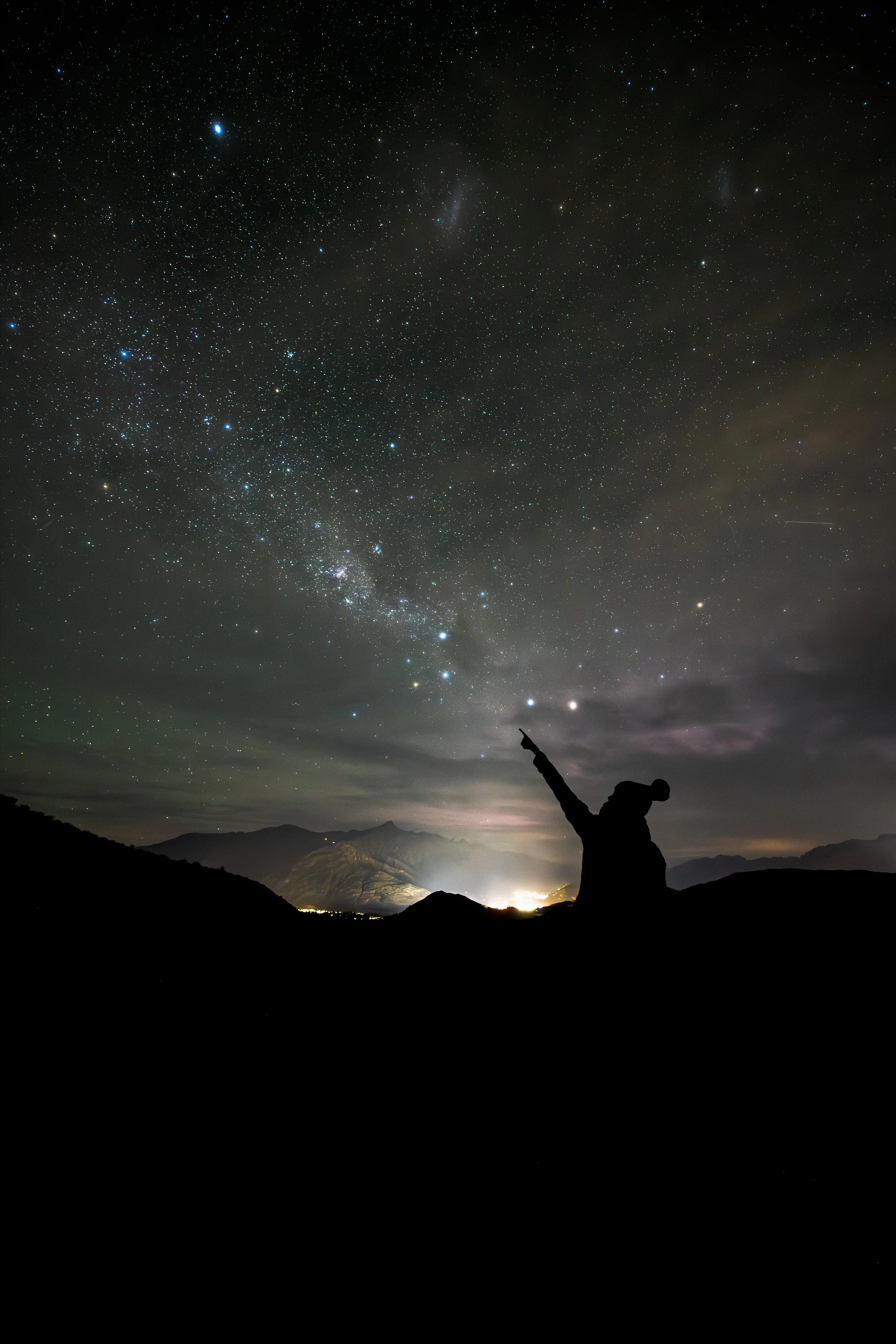 Guests enjoying a safely guided stargazing experience under the night sky