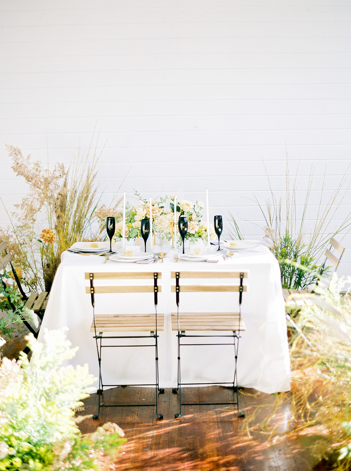 portland oregon wedding and event florist foraged blooms