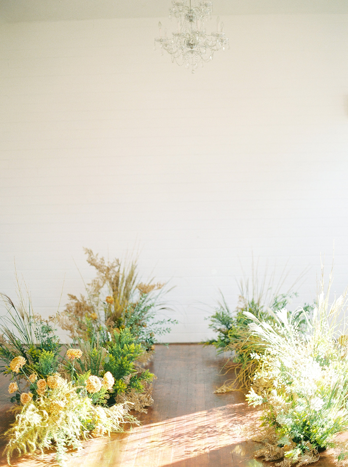 portland oregon wedding and event florist foraged blooms