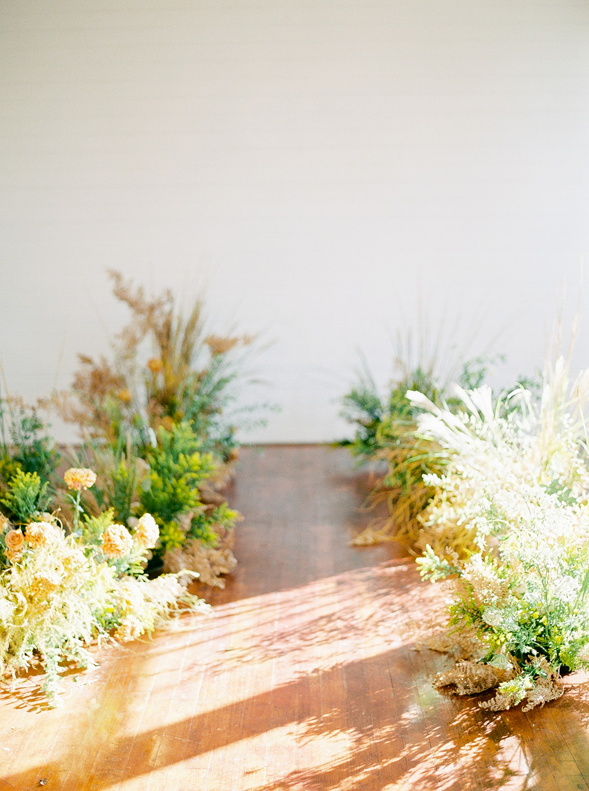 portland oregon wedding and event florist foraged blooms