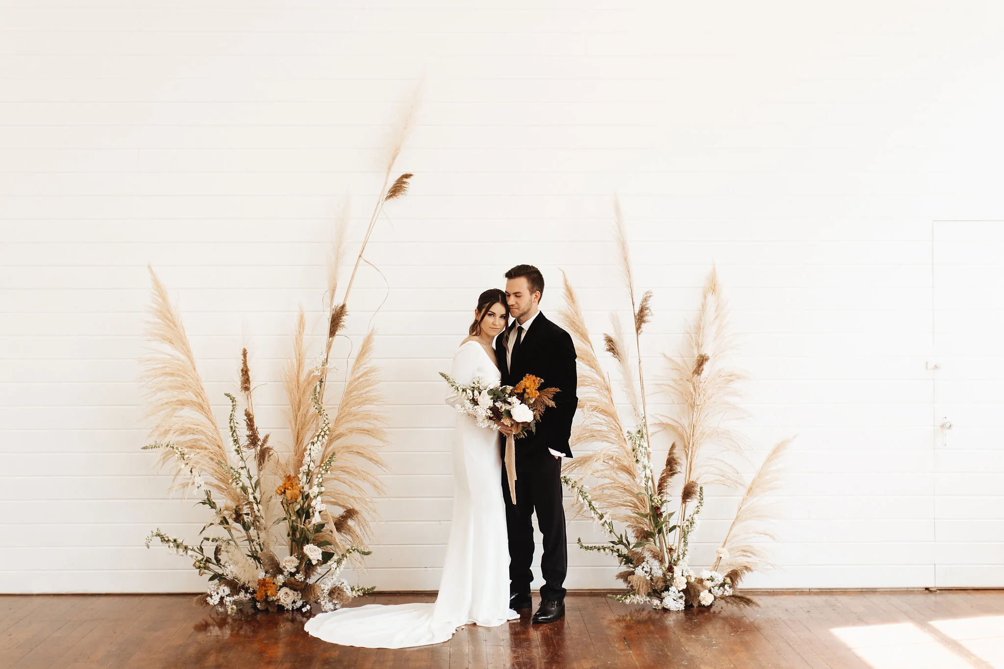 portland oregon wedding florist modern elopement