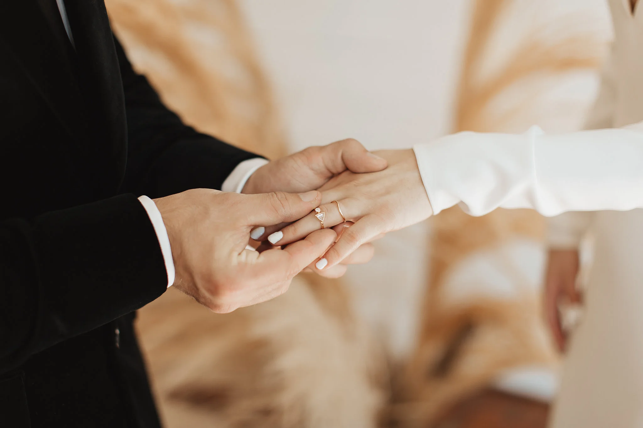 portland oregon wedding florist modern elopement