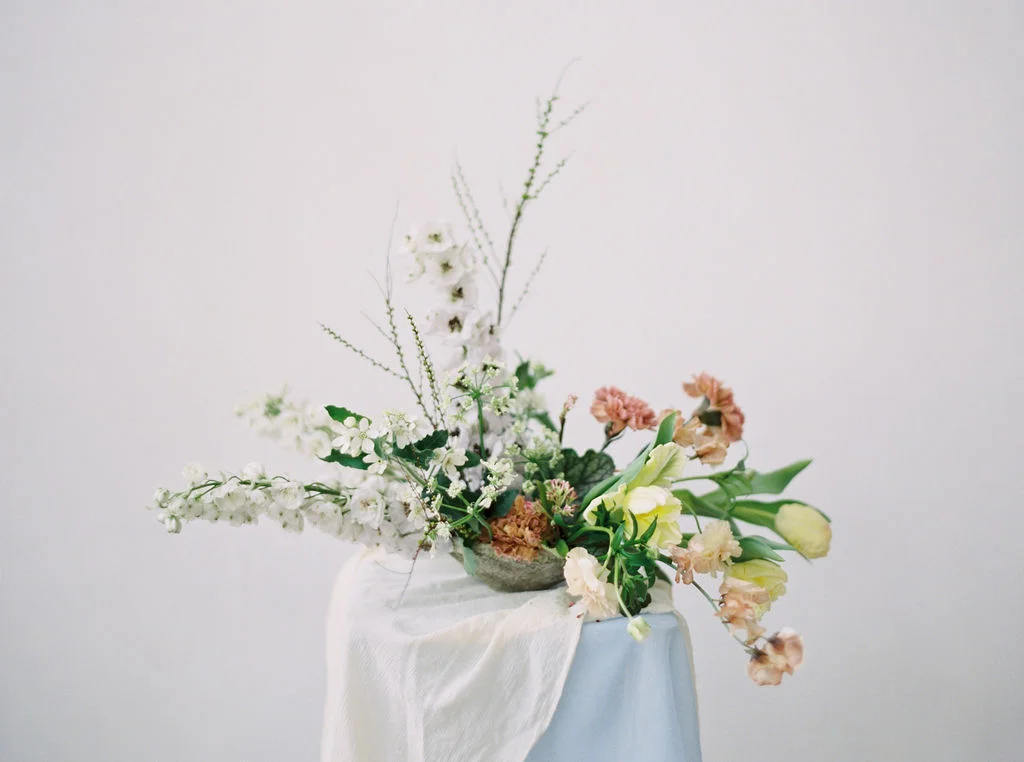 portland oregon wedding florist spring foraged blooms
