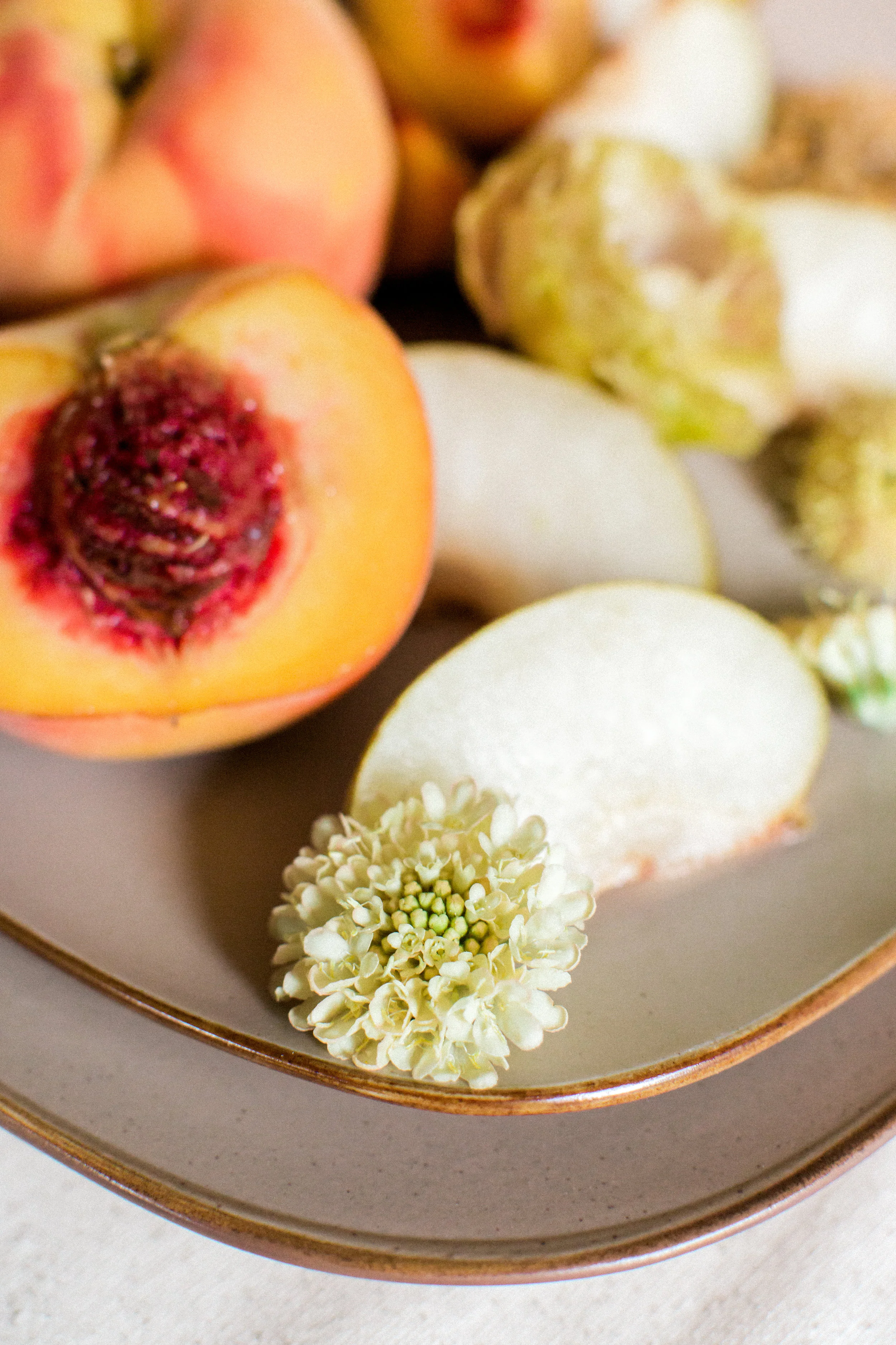 portland wedding florist foraged blooms fall fruit