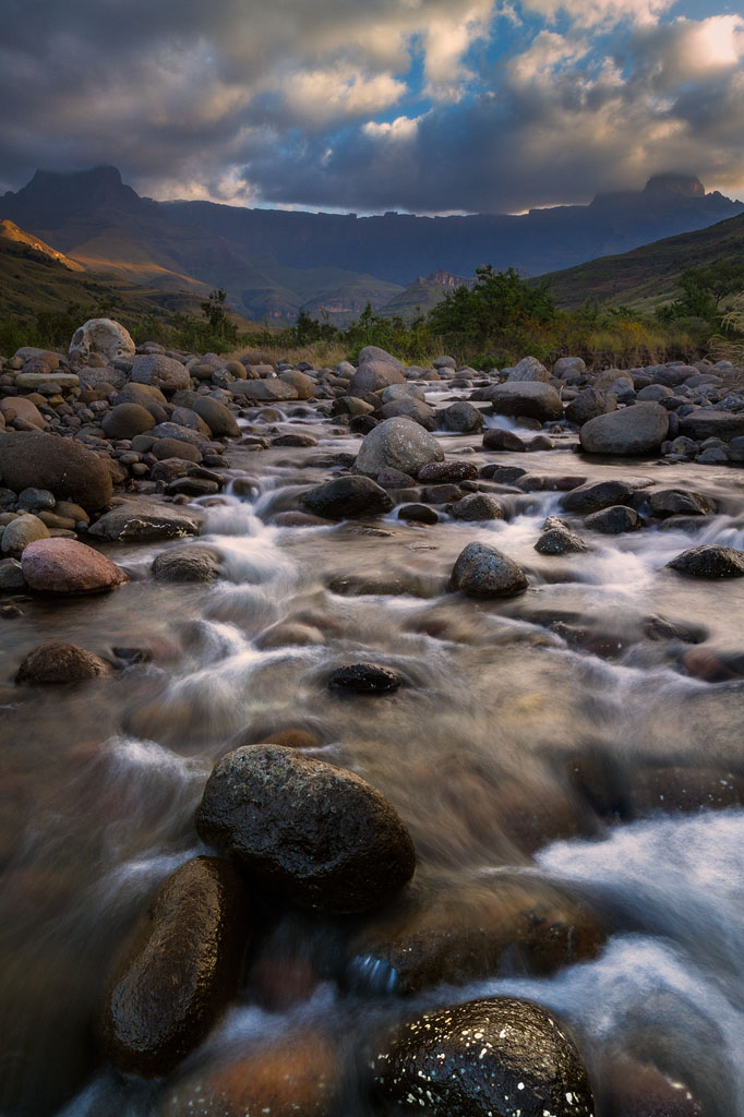 Best of the Drakensberg Amphitheatre from the Tugela River — April 2017