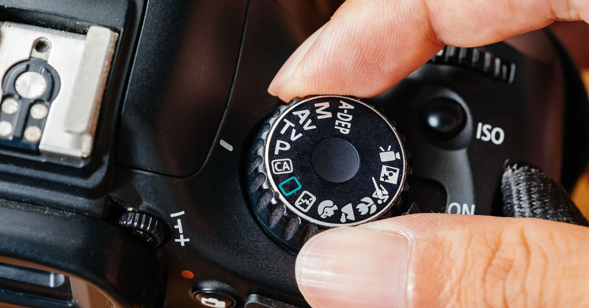 A characteristically cluttered Mode Dial.