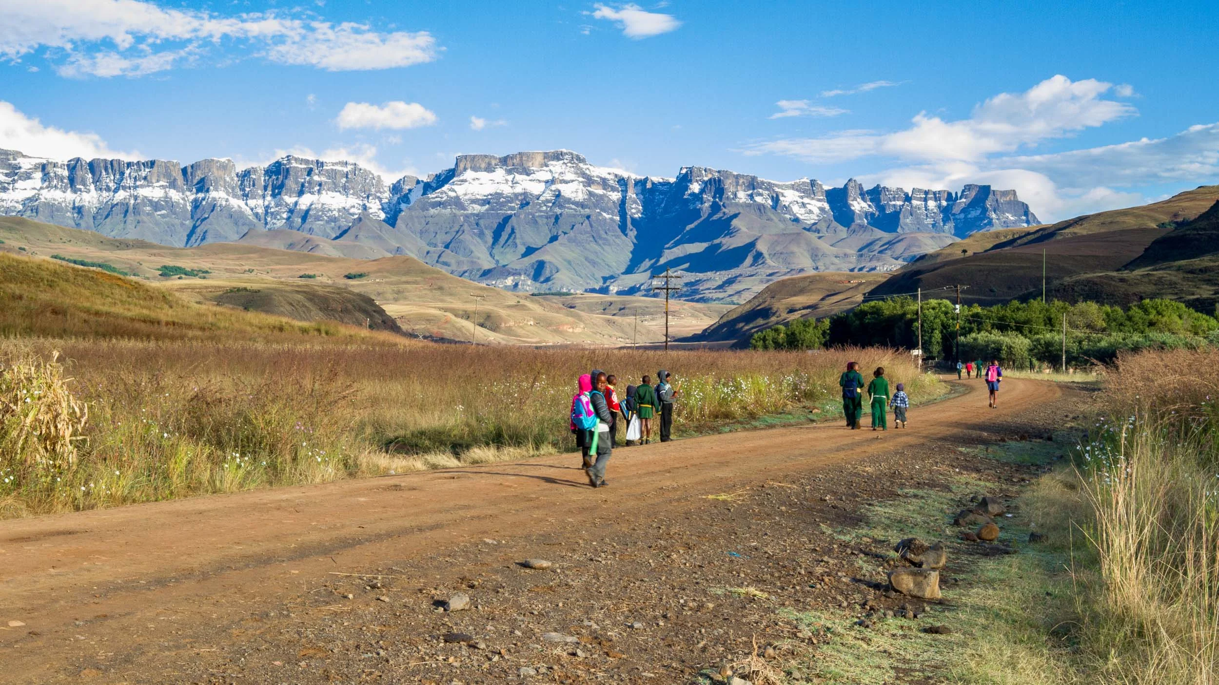 Children on their way to school – Mnweni