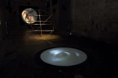 Brodie Ellis Umbra:Penumbra:Antumbra https://artguide.com.au/brodie-ellis-explodes-the-crystal-world