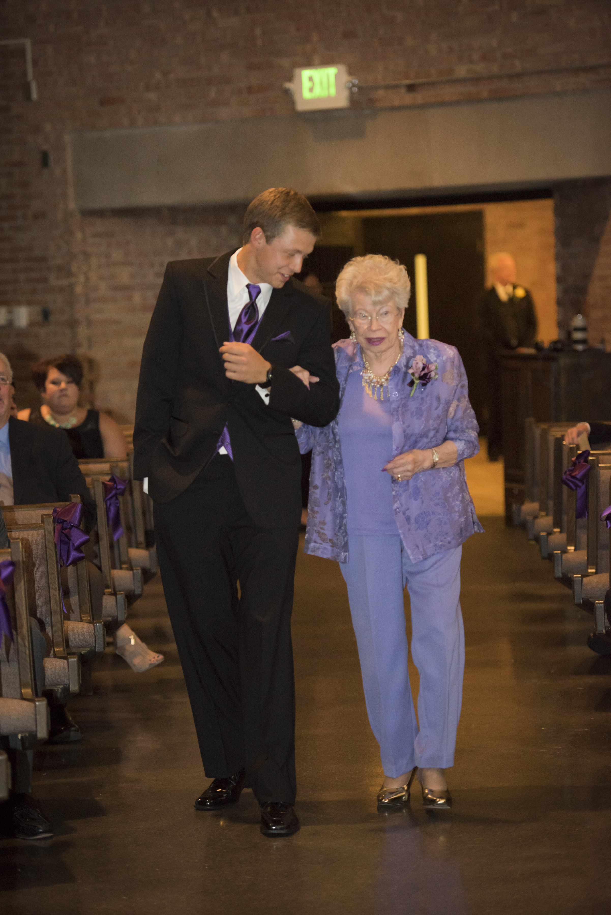 CEREMONY005_1.jpg