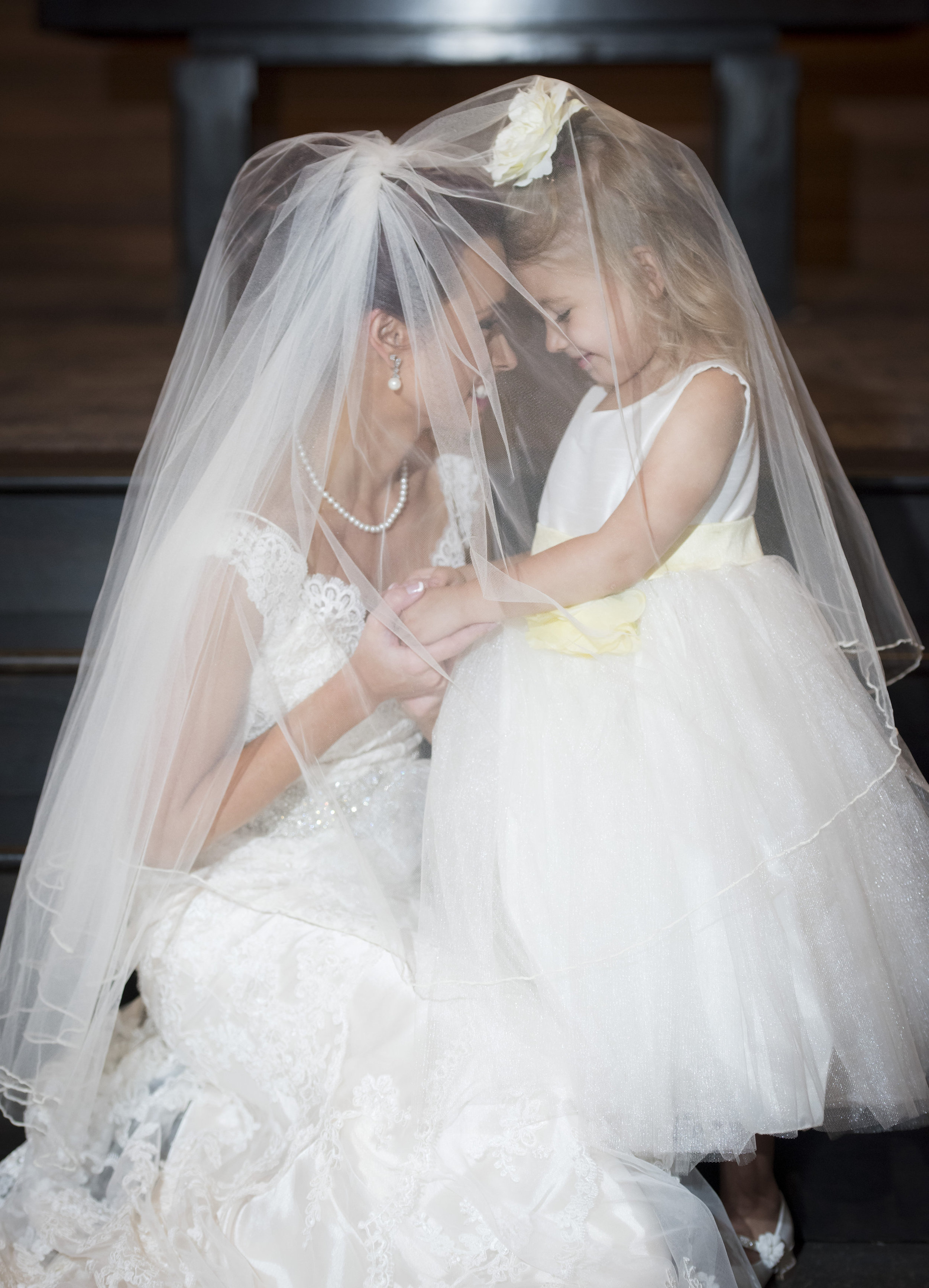 BRIDALPARTYFORMALS071_1.jpg