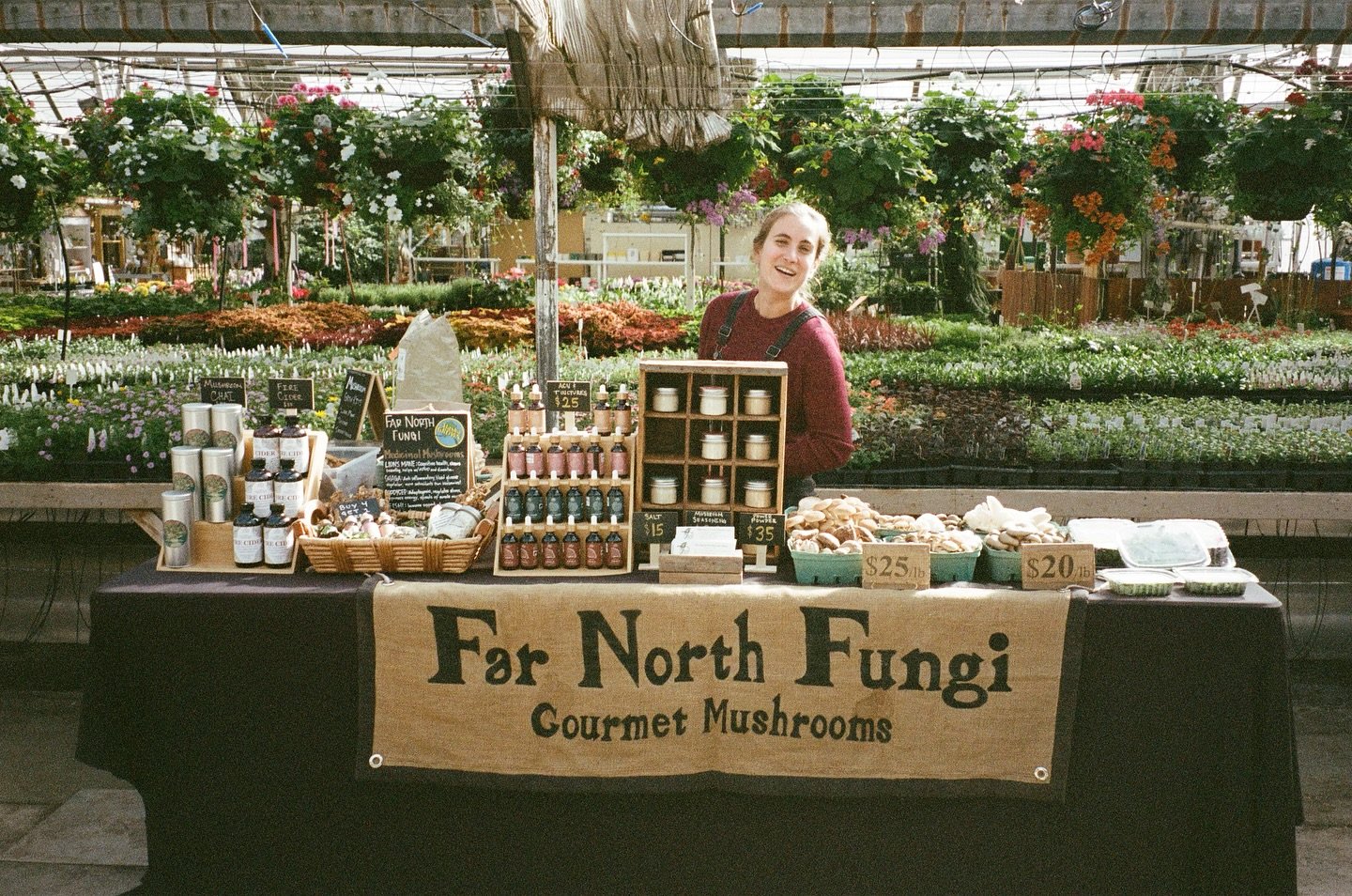 Come see us at Bell&rsquo;s Nursery Saturday 10-3! We have lots of Lions Mane, King Oysters, Pioppinos, Chestnuts, Shimejis, Enokis, Golds, White Oysters, and limited Shiitakes. We are also freshly restocked on our delicious Cocoa, Lions Mane Grow Ki