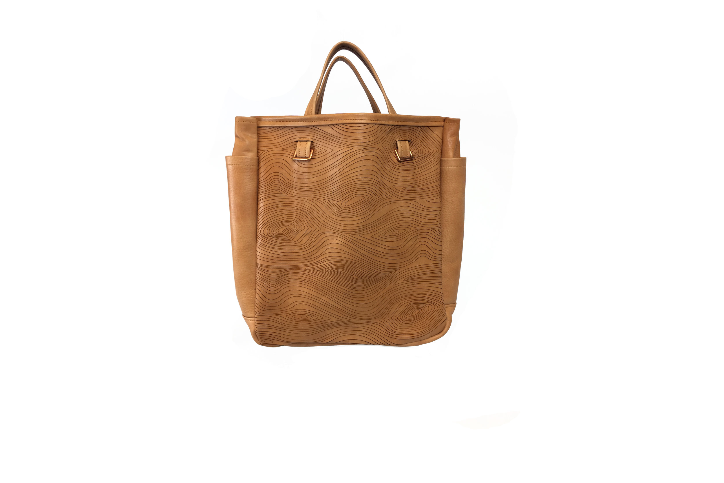 Andersone_Purse_wood_front.jpg