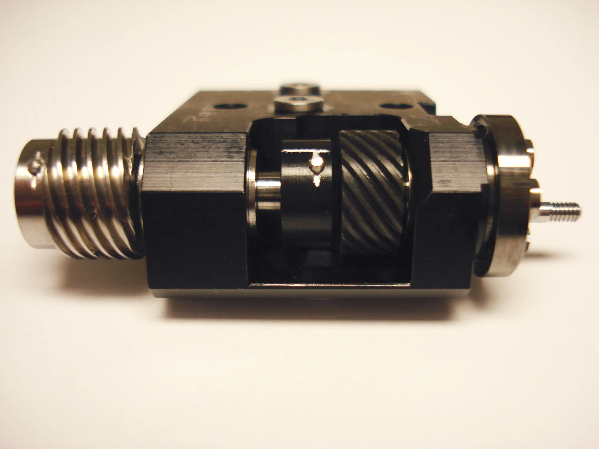 AATON 16 XTR PROD CLAW SHAFT MECHANISM