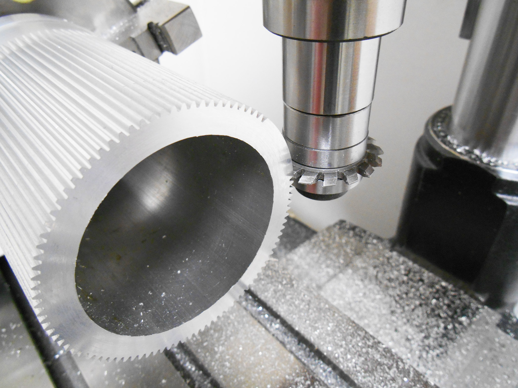 CUSTOM-milling-machine-(2).jpg
