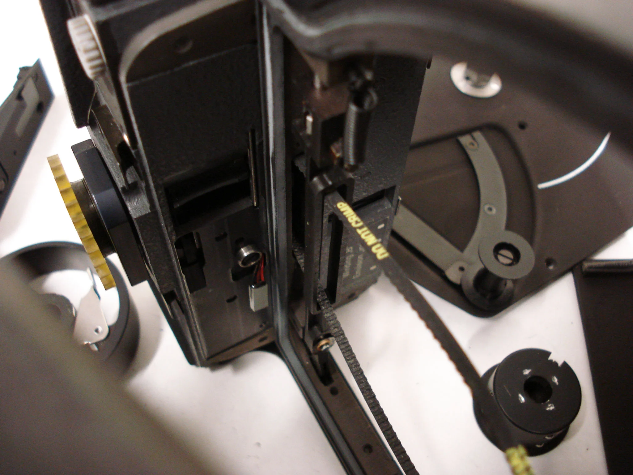 ARRIFLEX 16 SR 3 MAGAZINE INTERIOR
