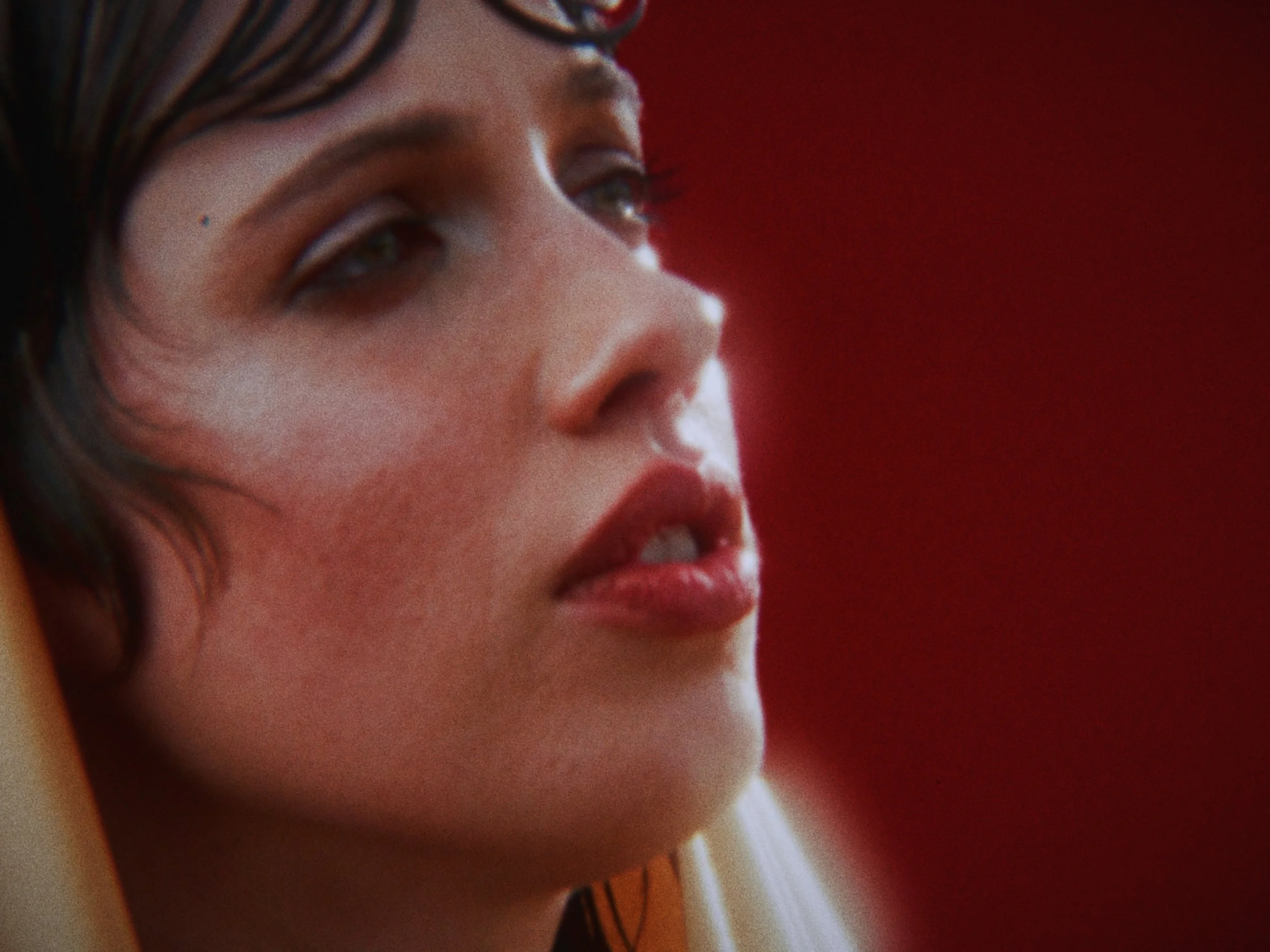 LOUISE_CHARBONNEL_CLIP_STILL_10.jpg